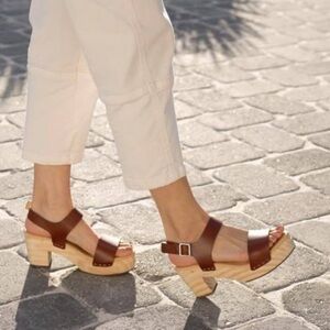 Nisolo Tan Leather Women's Mules
